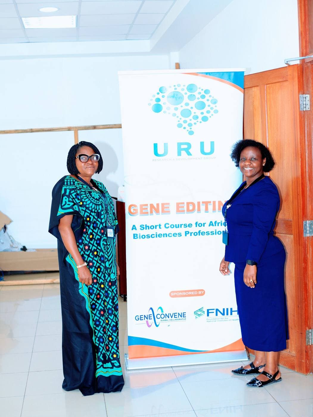 Participants at the URU stand